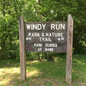 Sign to Windy Run Park in Arlington VA